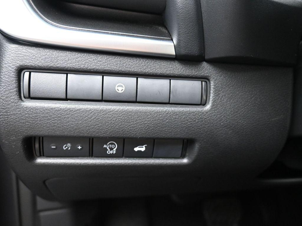 used 2025 Nissan Rogue car, priced at $22,900