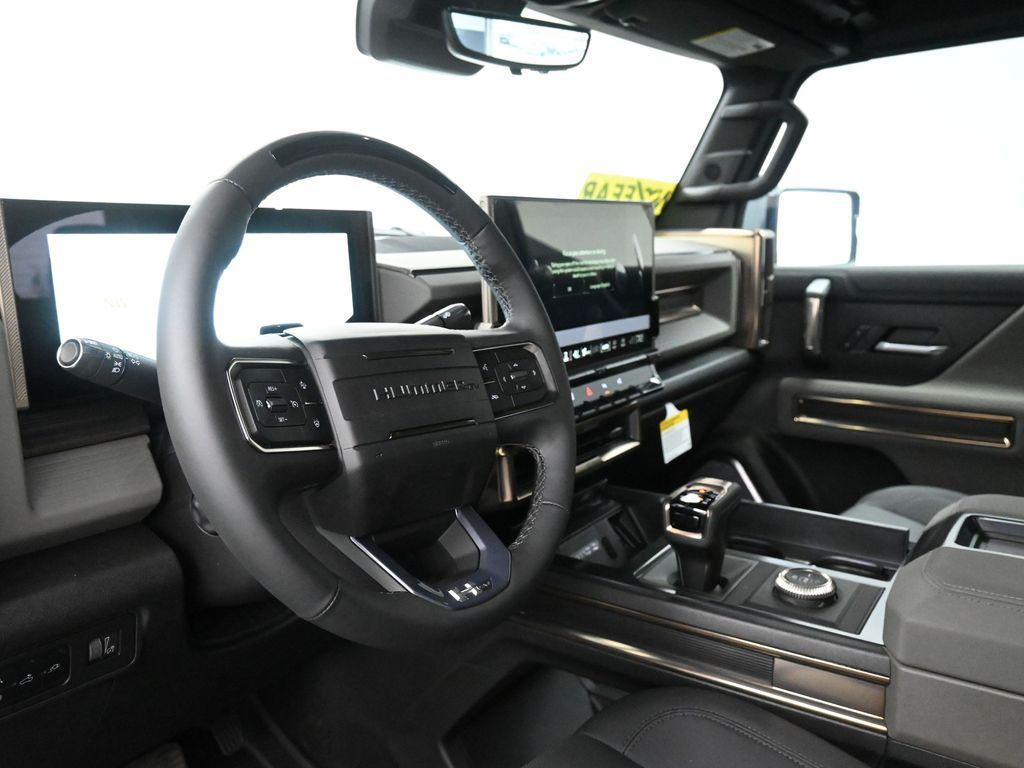new 2025 GMC HUMMER EV Pickup car, priced at $89,432