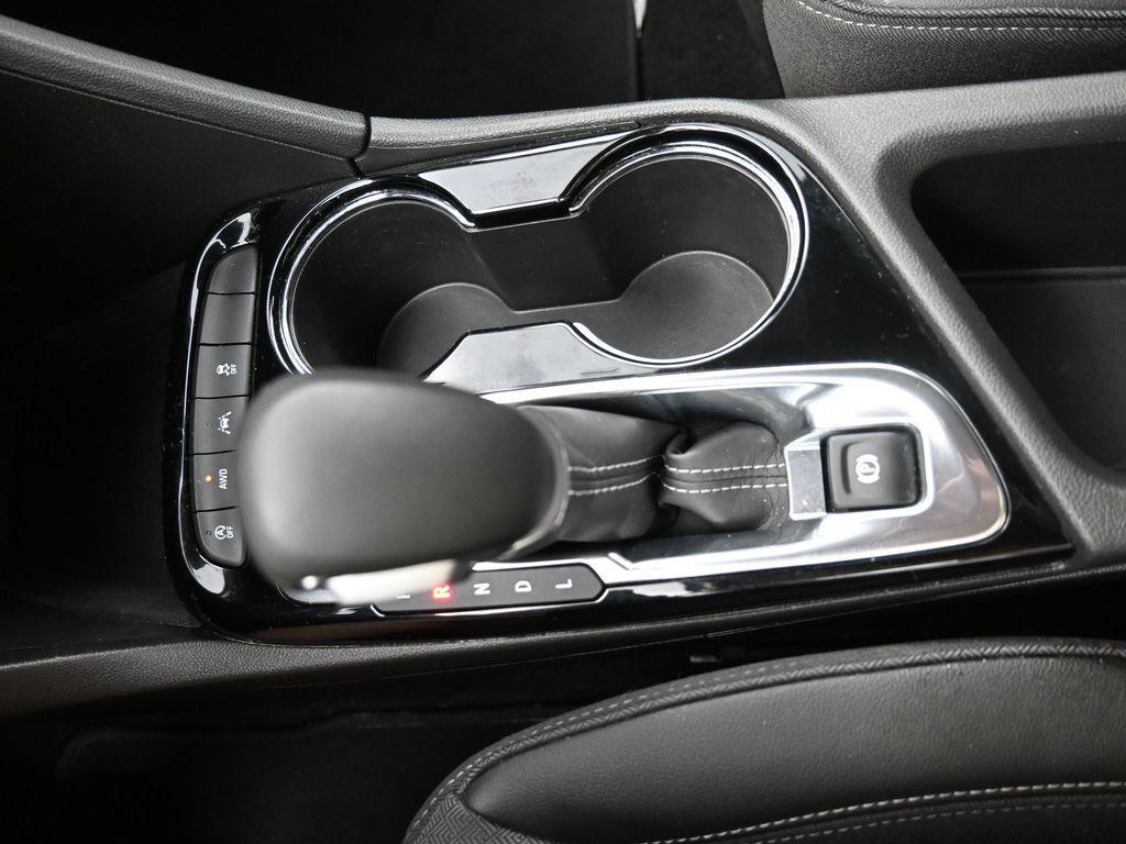 used 2025 Buick Encore GX car, priced at $21,900
