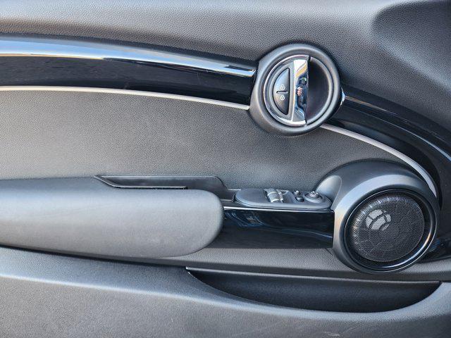 used 2023 MINI Hardtop car, priced at $18,810