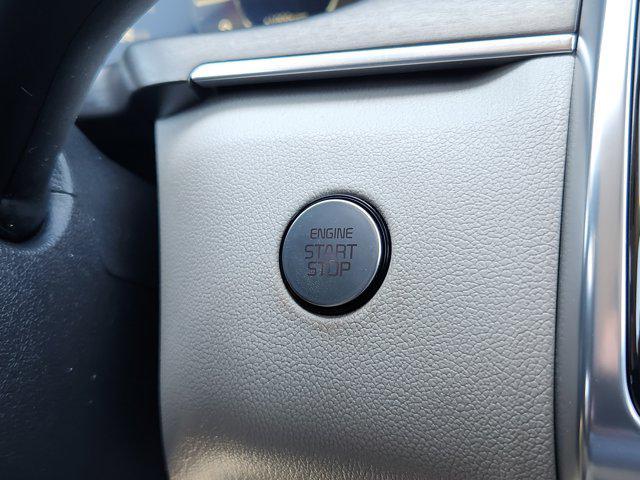 used 2023 Kia Sorento car, priced at $30,749