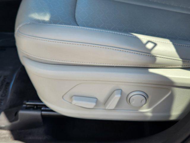 used 2023 Kia Sorento car, priced at $30,749
