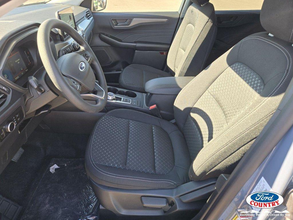 new 2026 Ford Escape car, priced at $29,102