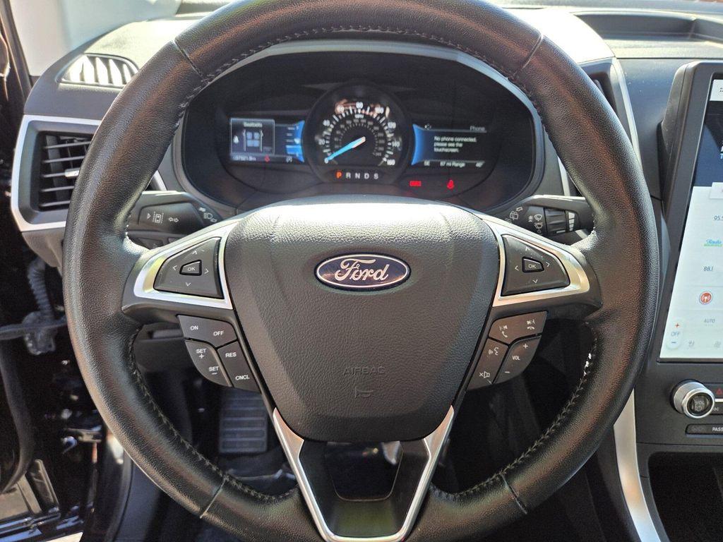 used 2022 Ford Edge car, priced at $22,995