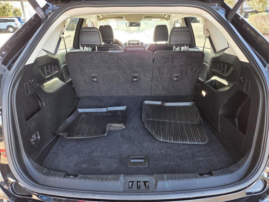 used 2022 Ford Edge car, priced at $22,995