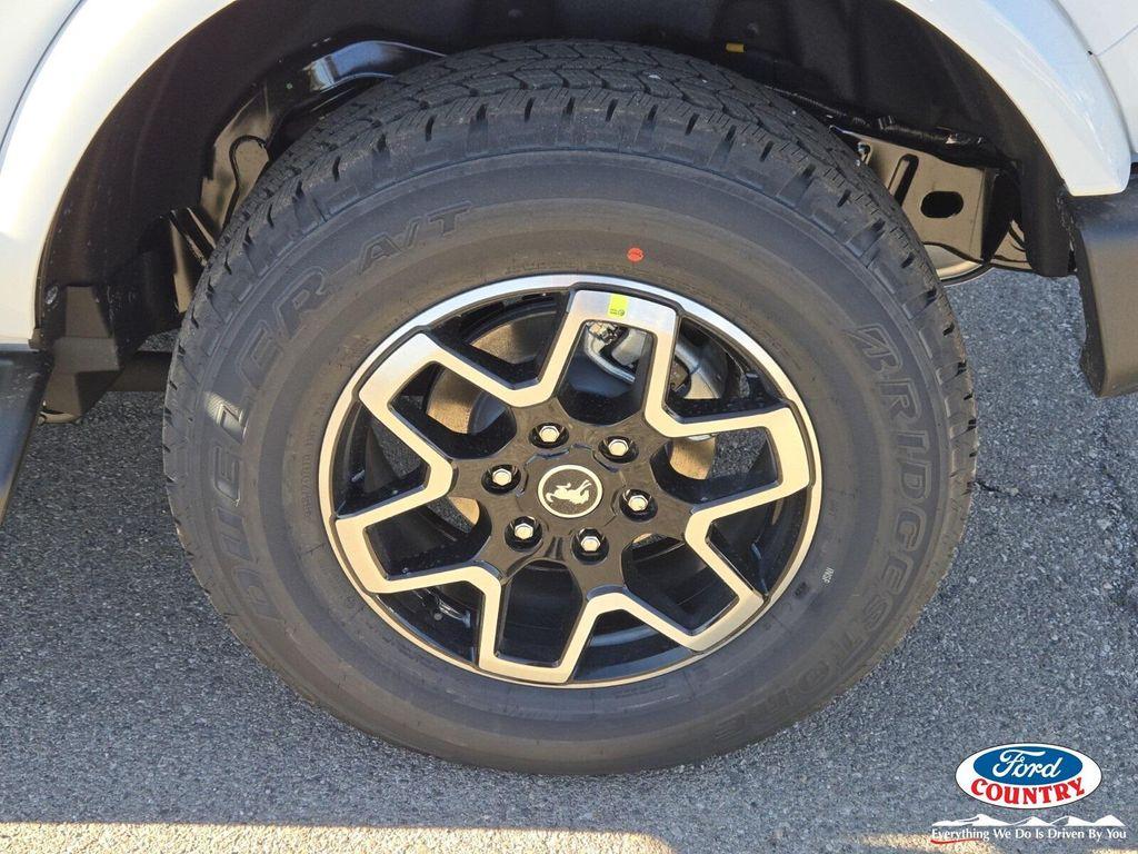 new 2025 Ford Bronco car, priced at $54,123