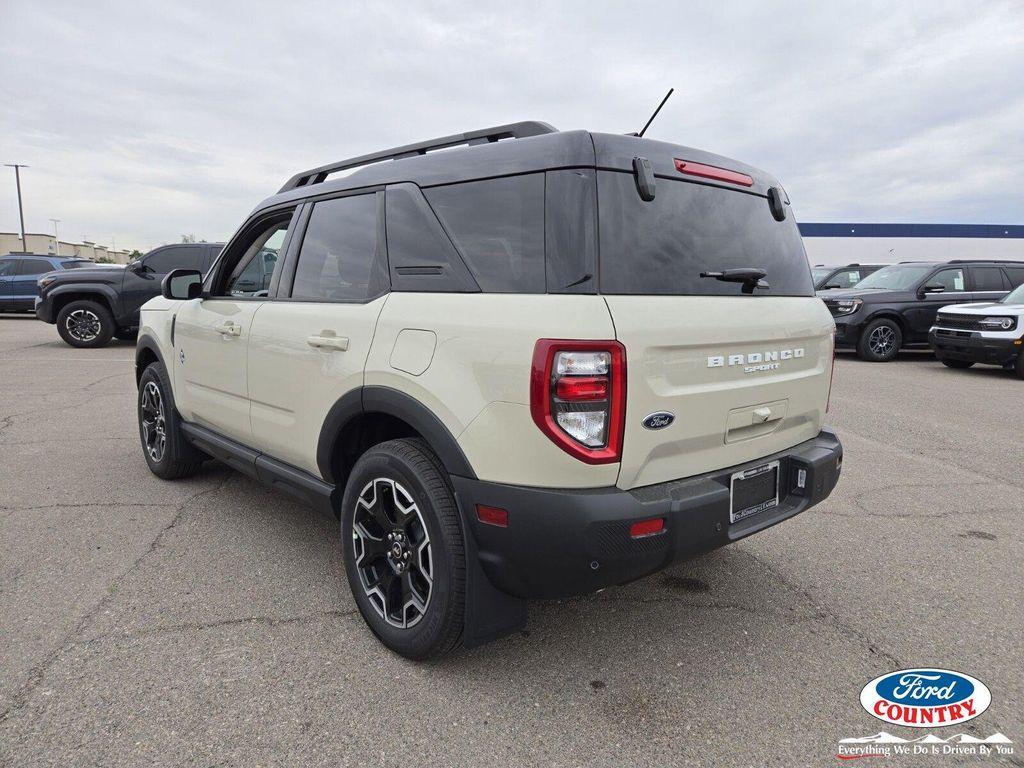new 2025 Ford Bronco Sport car, priced at $35,484