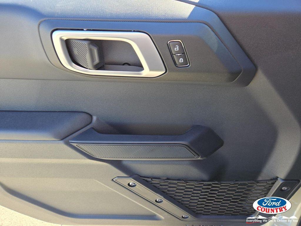 new 2025 Ford Bronco car, priced at $46,361