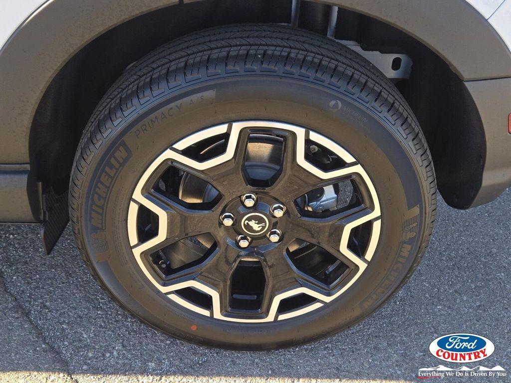 new 2025 Ford Bronco Sport car, priced at $36,841