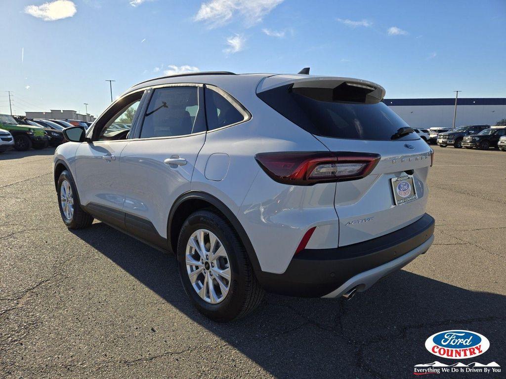 new 2026 Ford Escape car, priced at $31,129