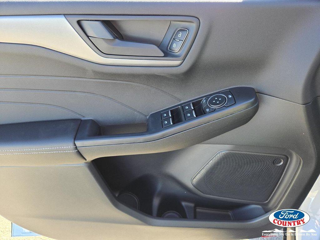 new 2026 Ford Escape car, priced at $29,955