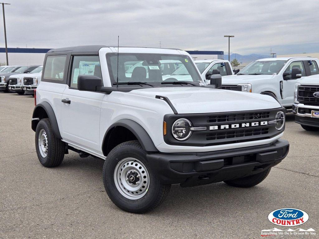 new 2025 Ford Bronco car, priced at $40,580