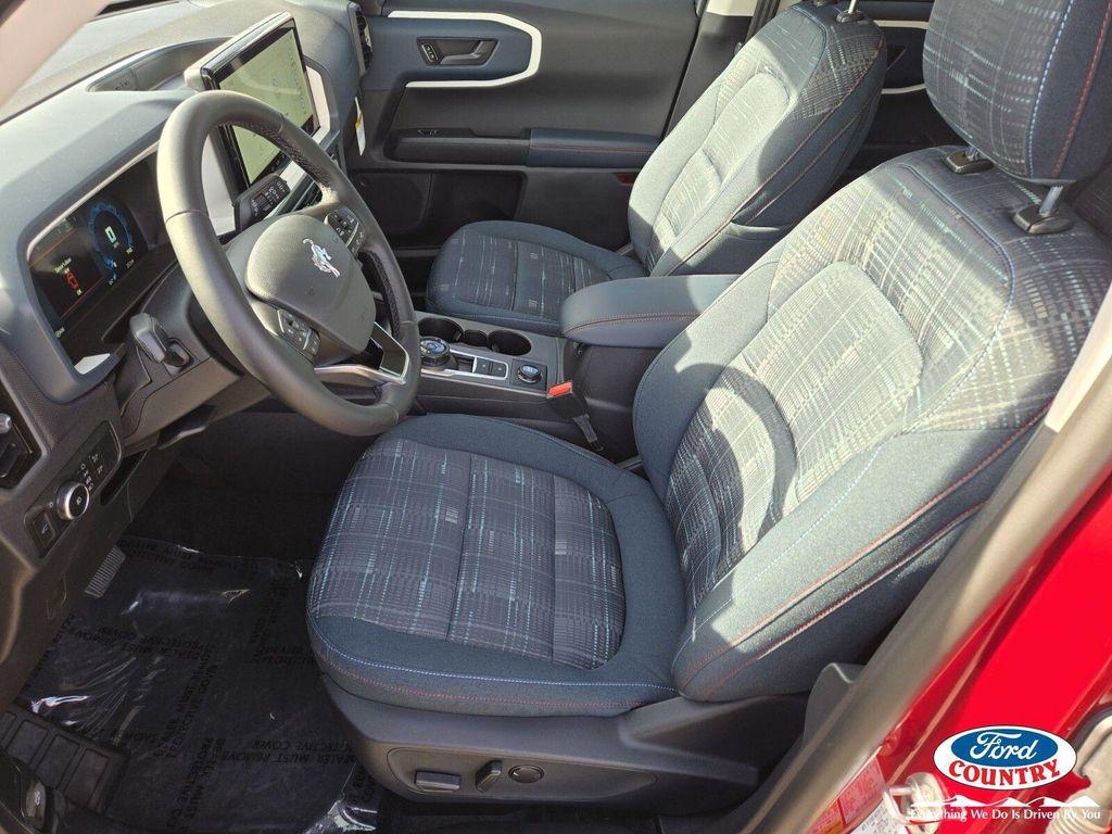 new 2025 Ford Bronco Sport car, priced at $36,665