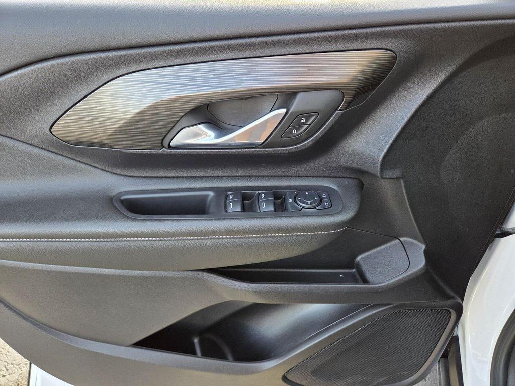 used 2024 GMC Terrain car, priced at $19,998