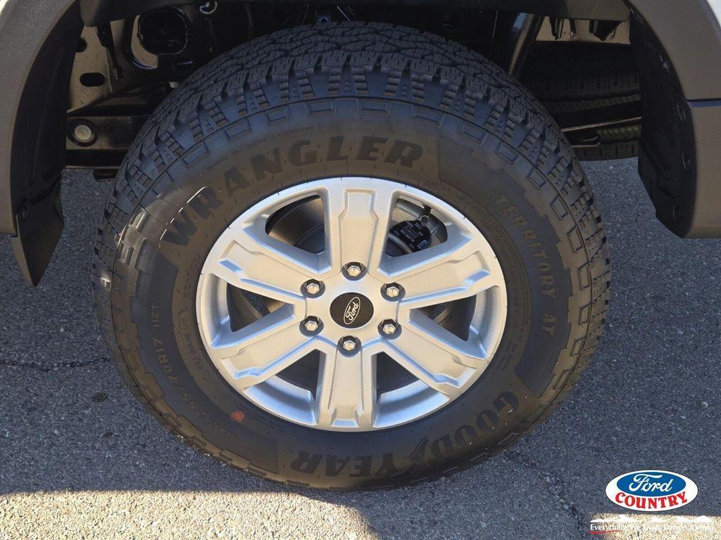 new 2025 Ford Ranger car, priced at $33,853