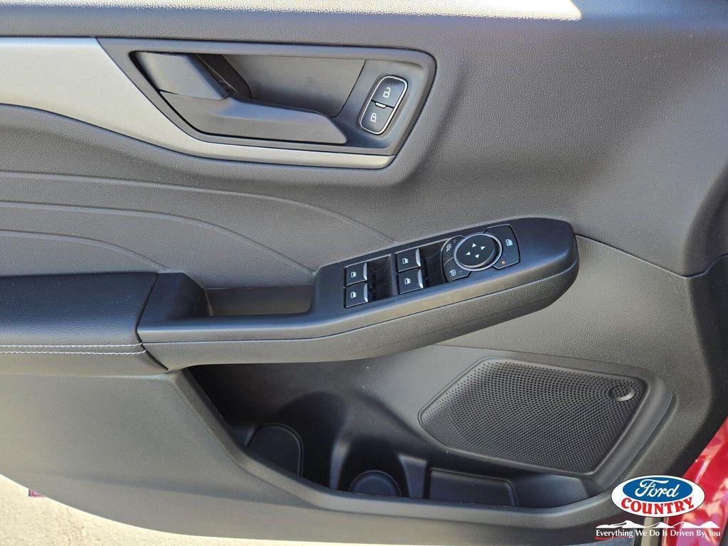 new 2026 Ford Escape car, priced at $31,607