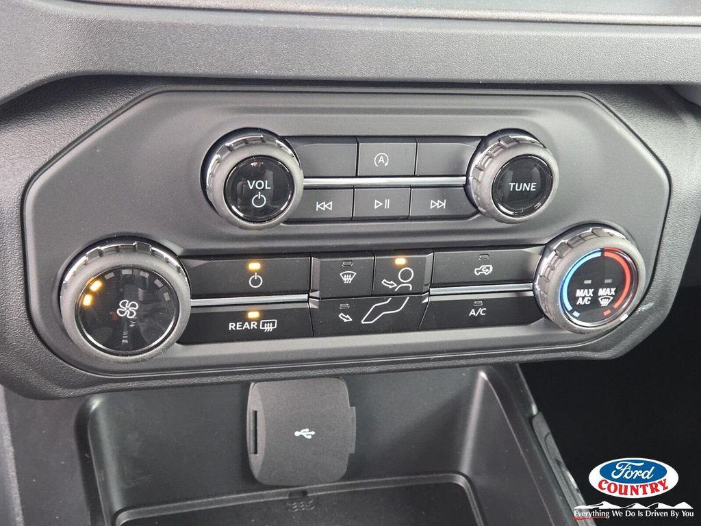 new 2025 Ford Bronco car, priced at $41,560