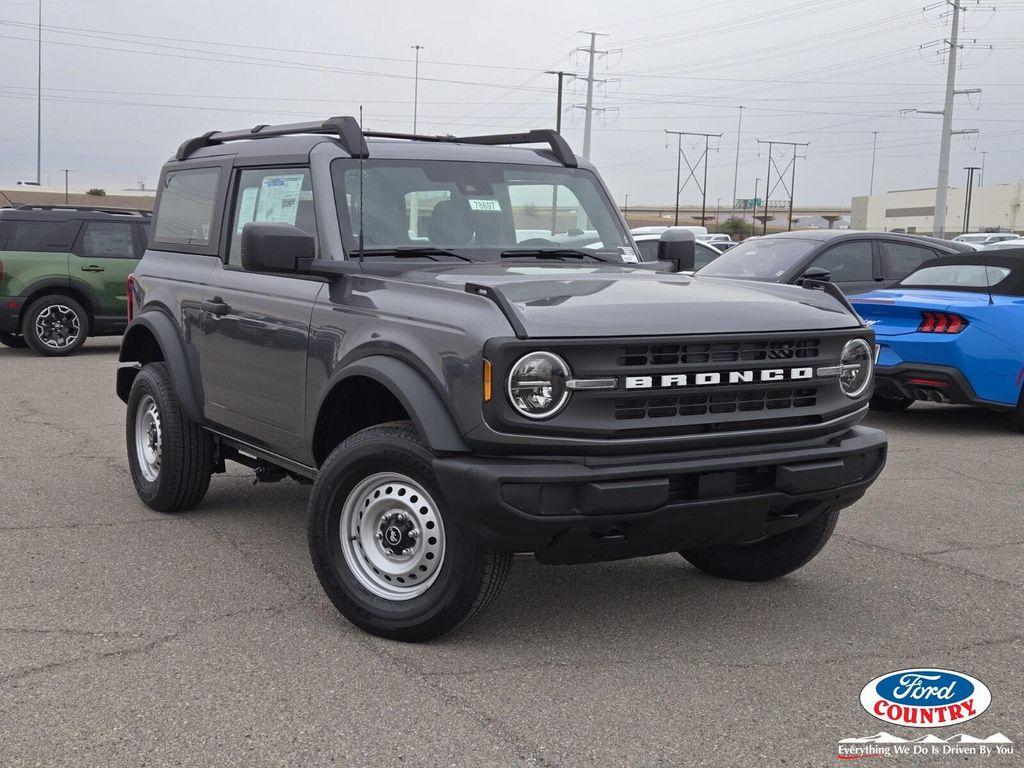 new 2025 Ford Bronco car, priced at $41,560