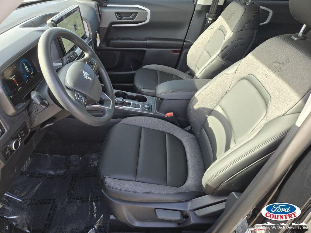 new 2025 Ford Bronco Sport car, priced at $31,925