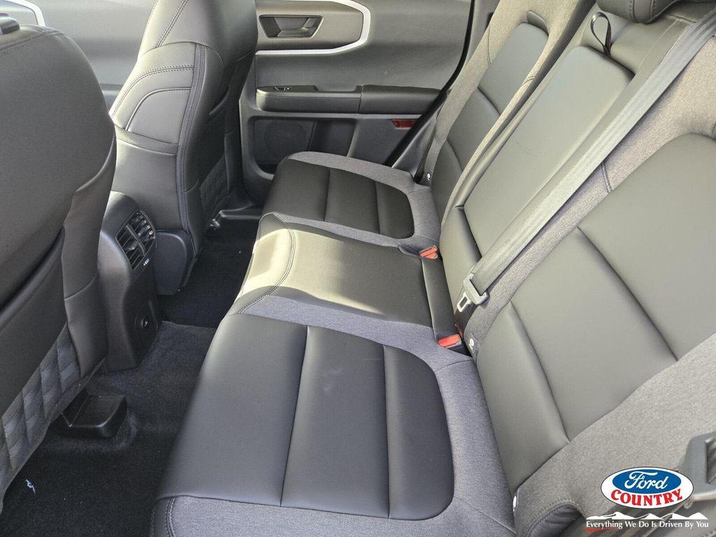 new 2025 Ford Bronco Sport car, priced at $31,925