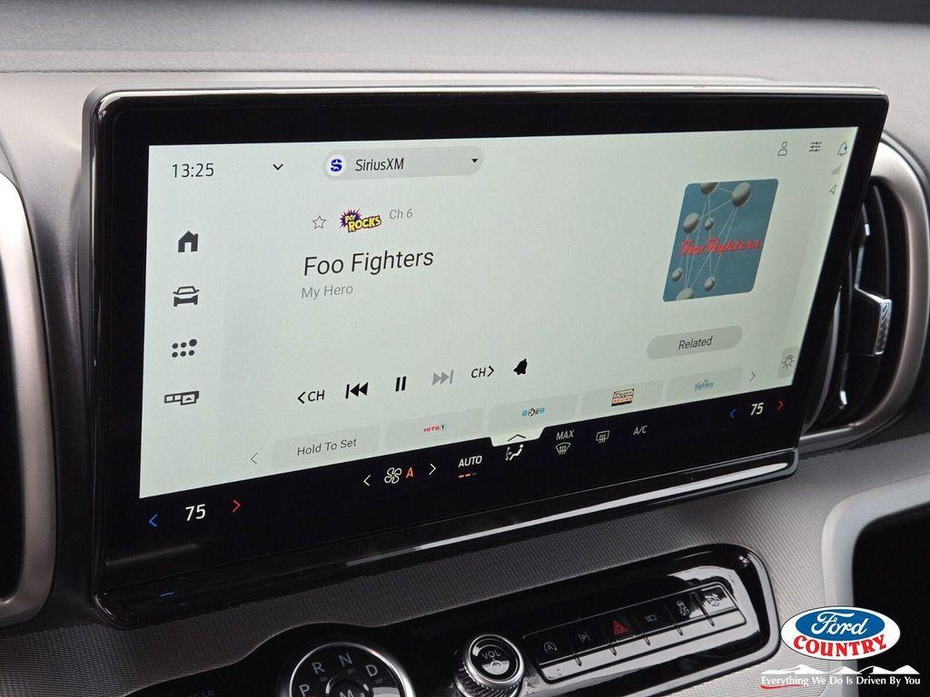 new 2025 Ford Expedition car, priced at $64,178