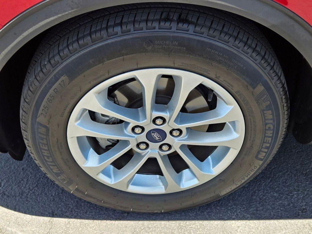 used 2022 Ford Escape car, priced at $22,686