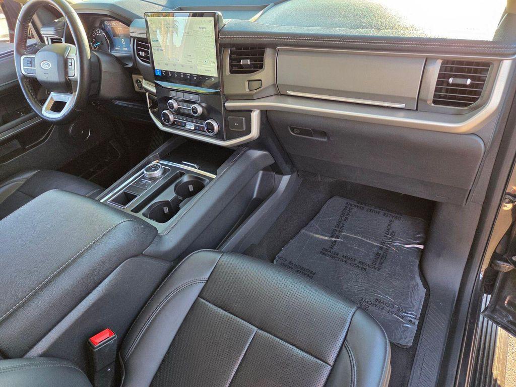 used 2024 Ford Expedition Max car, priced at $41,000