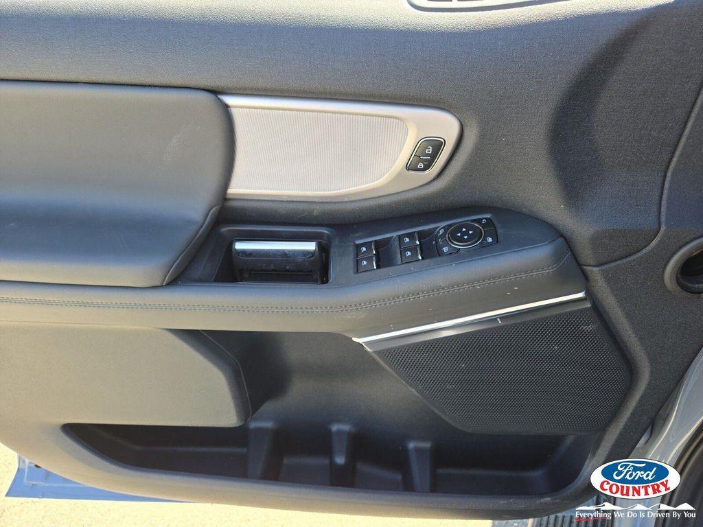 new 2026 Ford Expedition car, priced at $72,000