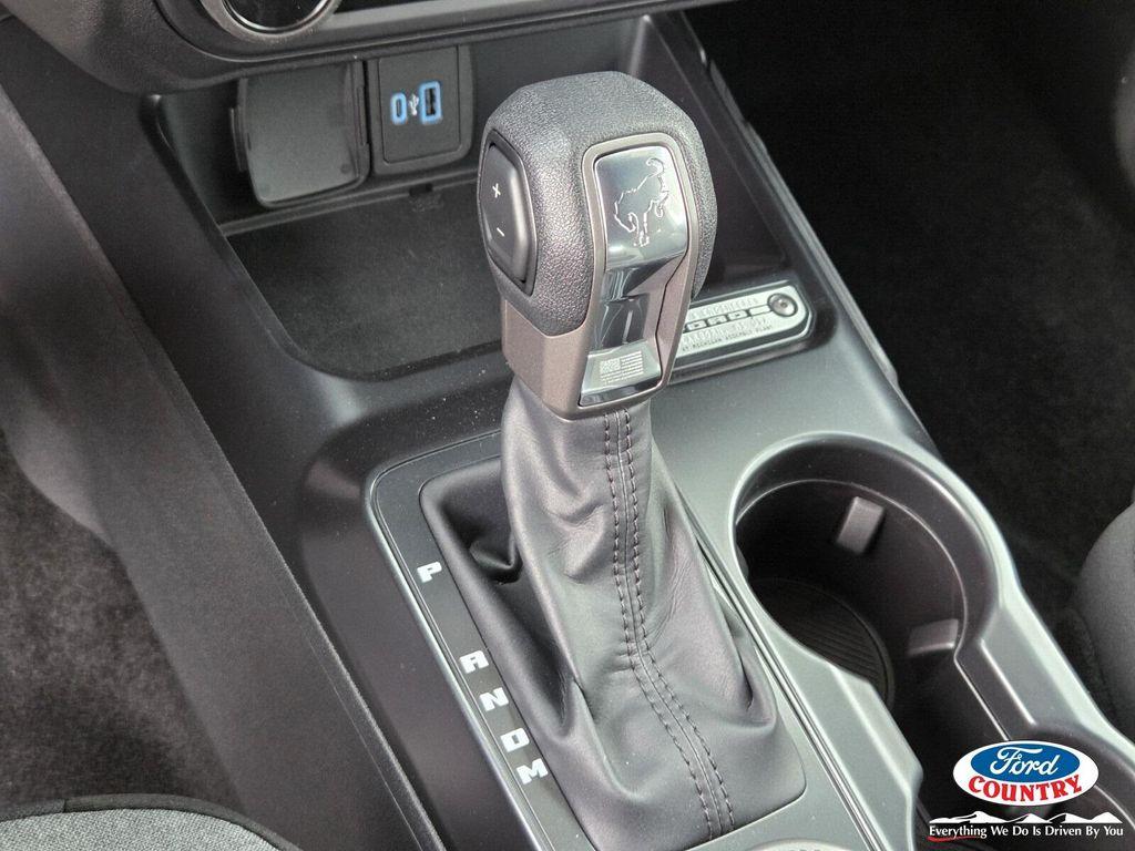 new 2025 Ford Bronco car, priced at $40,580