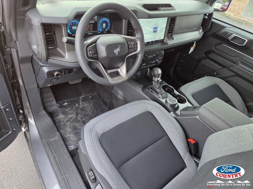 new 2025 Ford Bronco car, priced at $40,580
