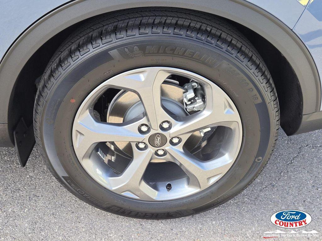 new 2026 Ford Escape car, priced at $31,925