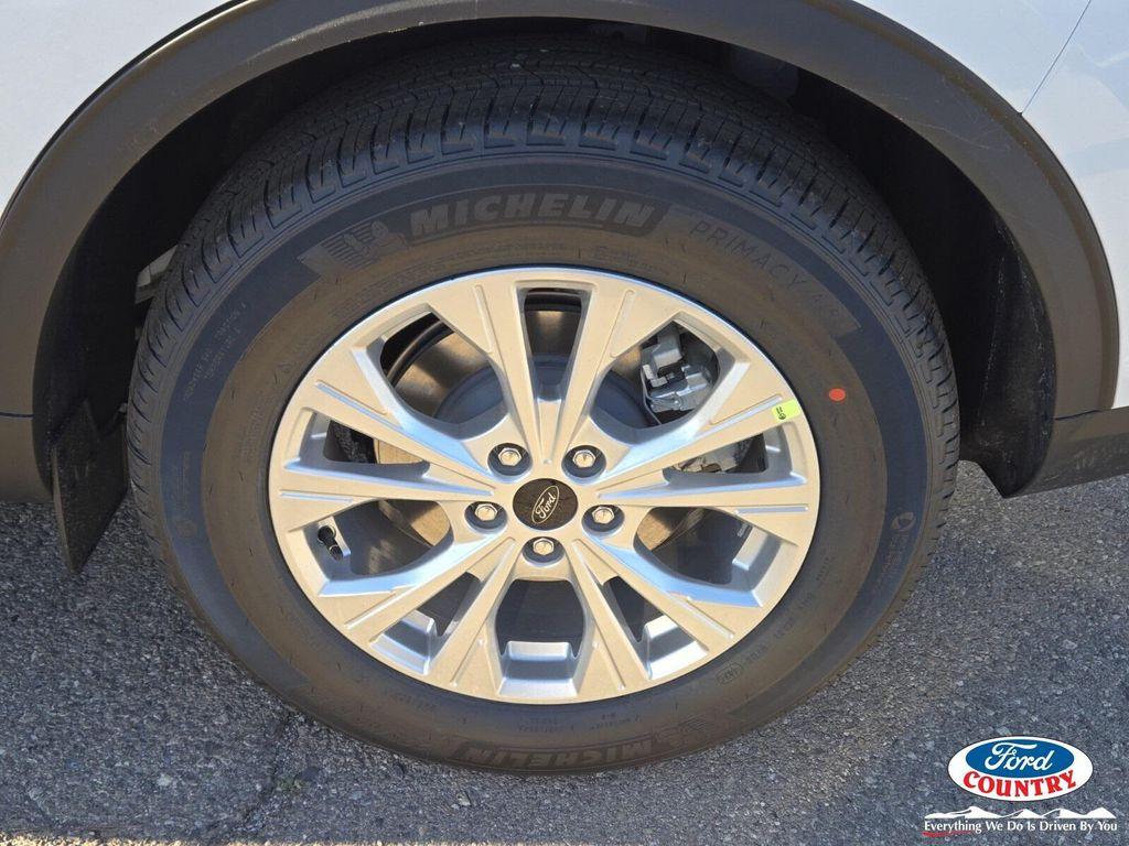 new 2026 Ford Escape car, priced at $29,368