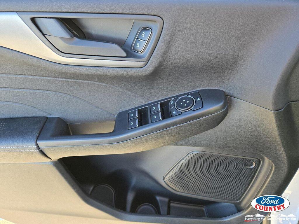 new 2026 Ford Escape car, priced at $29,368