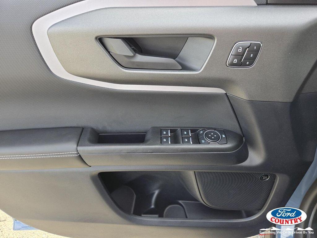 new 2025 Ford Bronco Sport car, priced at $34,984