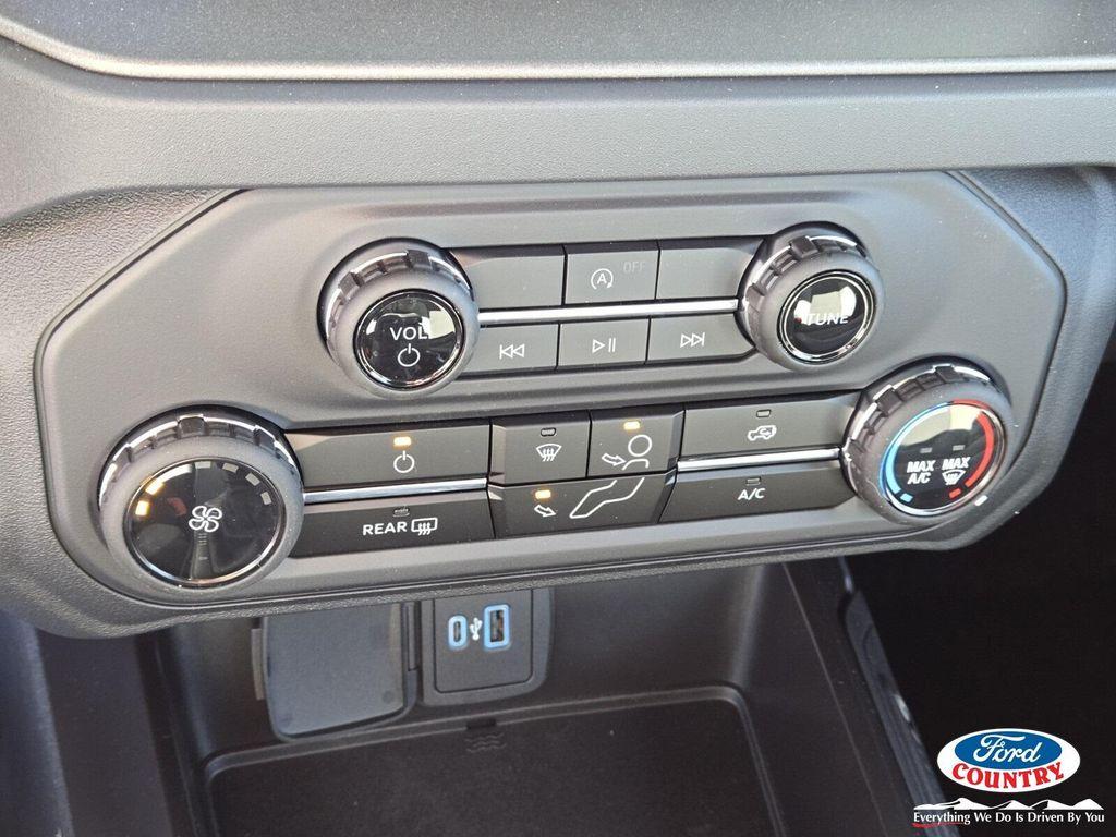 new 2025 Ford Bronco car, priced at $42,238