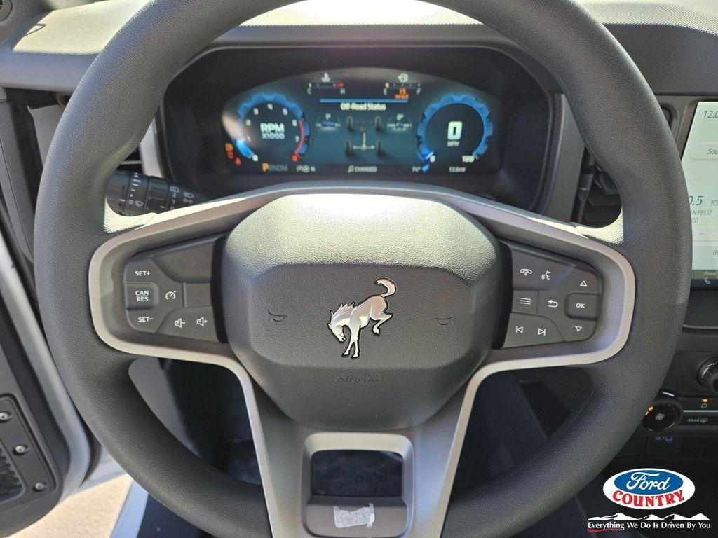 new 2025 Ford Bronco car, priced at $42,238