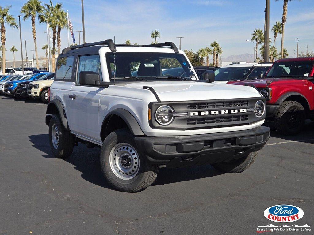 new 2025 Ford Bronco car, priced at $43,060