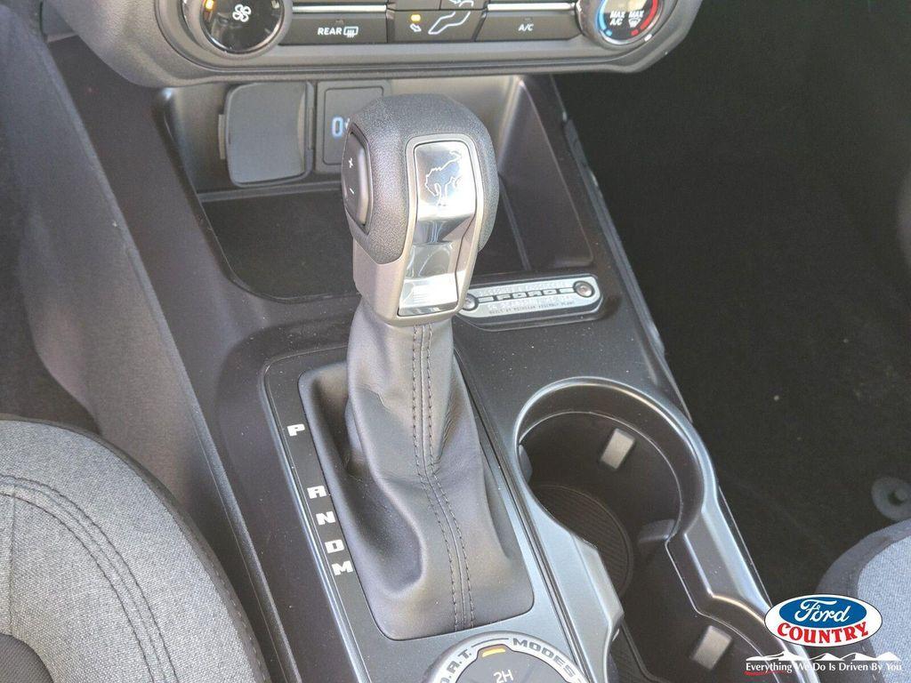 new 2025 Ford Bronco car, priced at $43,060
