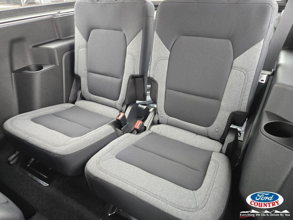 new 2025 Ford Bronco car, priced at $40,190