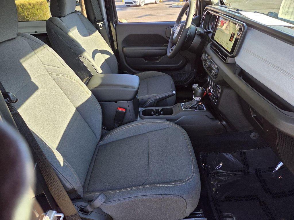 used 2025 Jeep Wrangler car, priced at $36,498