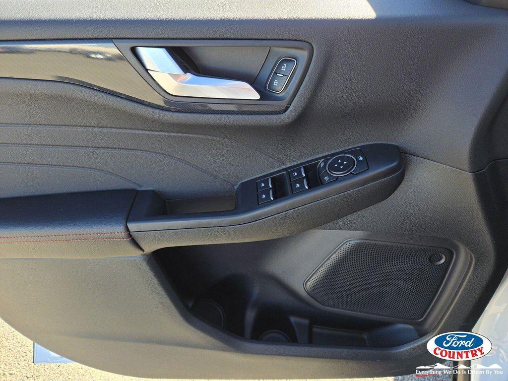 new 2026 Ford Escape car, priced at $31,828