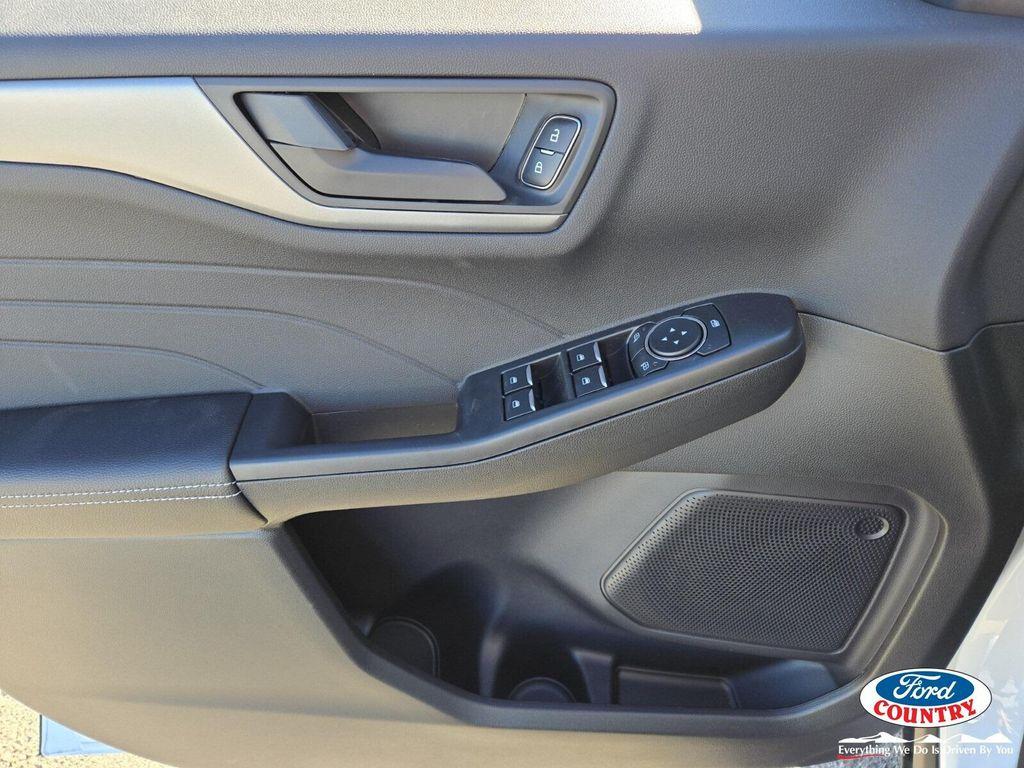 new 2026 Ford Escape car, priced at $28,982