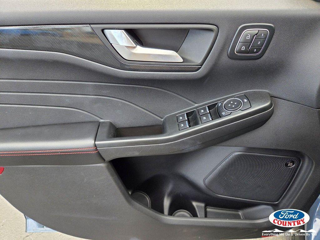 new 2025 Ford Escape car, priced at $39,116