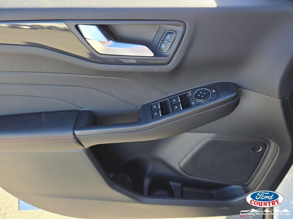 new 2026 Ford Escape car, priced at $31,366