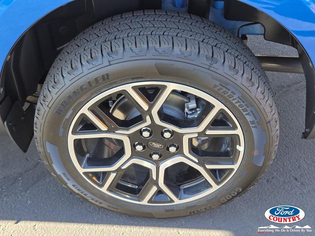 new 2025 Ford Maverick car, priced at $40,038