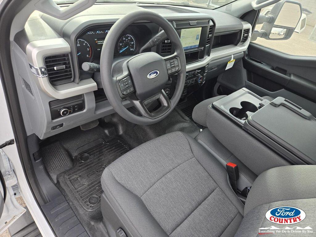 new 2025 Ford F-350 car, priced at $49,621