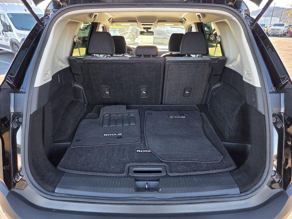 used 2023 Nissan Rogue car, priced at $18,377