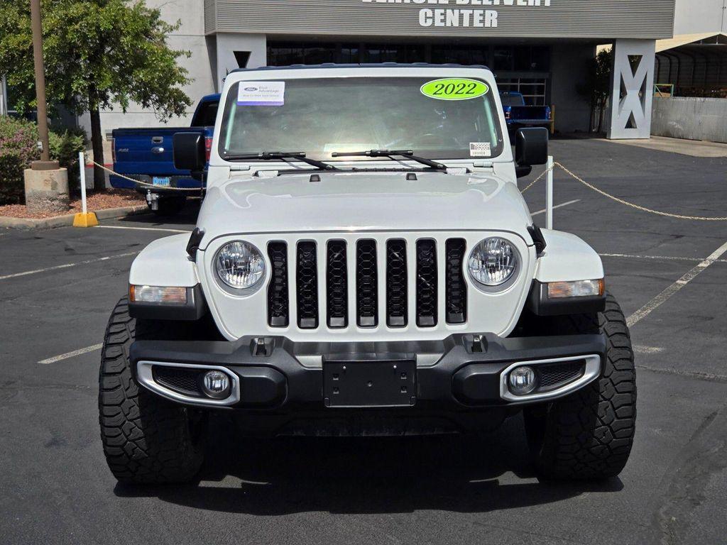used 2022 Jeep Gladiator car, priced at $31,297