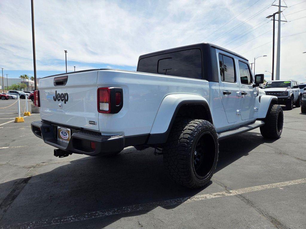 used 2022 Jeep Gladiator car, priced at $31,297