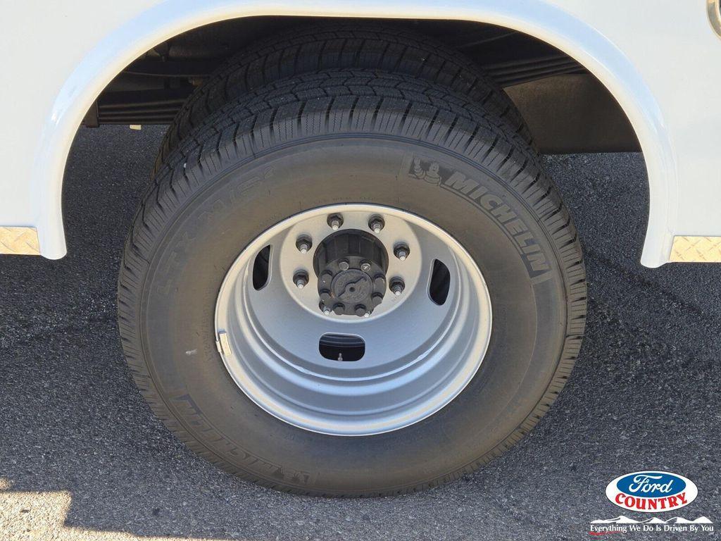 new 2025 Ford F-350 car, priced at $65,965